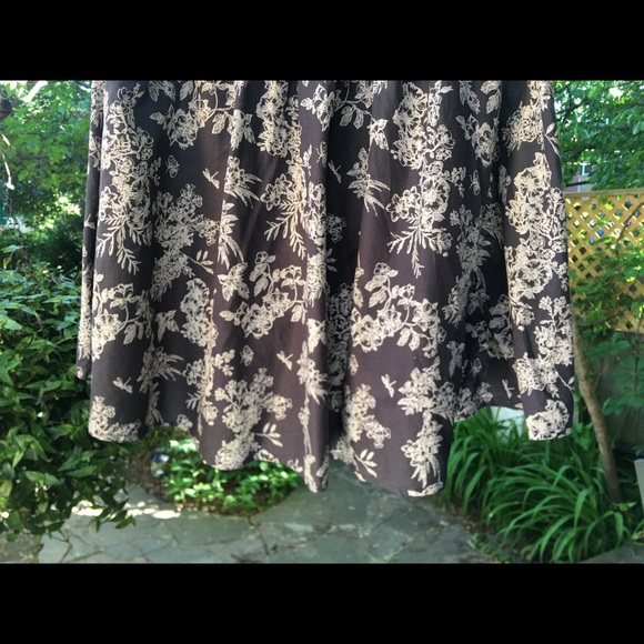 Beautiful full bird patterned  tulip skirt M - Picture 4 of 9